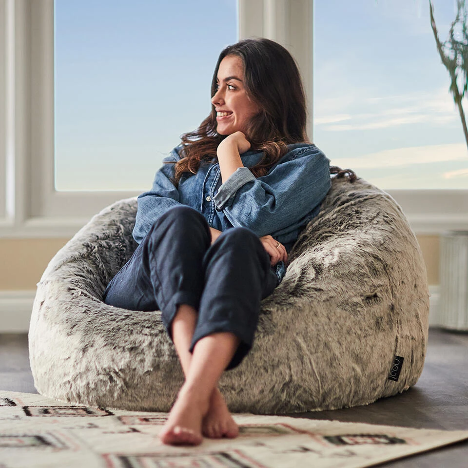 Icon Zitzak Kenai - Zitzak Van Imitatiebont - Poolwolf 4 Icon Zitzak Kenai - Zitzak Van Imitatiebont - Poolwolf - Afbeelding 2