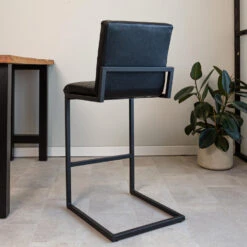 Industriële Barkruk Kuba Zwart - Zithoogte 78 Cm - Kunstleder - Zwart -LeenBakker Winkel 1000042400 0102