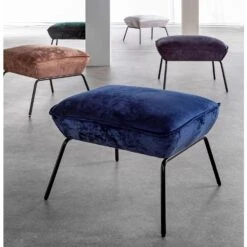 SCOTT - Voetenbankje - Velvet Poef - 57x54x40 Cm - Ideale Bijzet Poef - Mountain 8 SCOTT - Voetenbankje - Velvet Poef - 57x54x40 Cm - Ideale Bijzet Poef - Mountain -LeenBakker Winkel 1000064731 0103