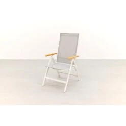Hartman Napoli Verstelbare Tuinstoel - Teak Armleuning - Wit 9 Hartman Napoli Verstelbare Tuinstoel - Teak Armleuning - Wit -LeenBakker Winkel 1000074462 0103