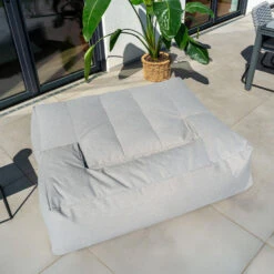 Merkloos HOME DELUXE Buitenzitzak HEAVEN - Lichtgrijs - 76 X 152 X 100 Cm -LeenBakker Winkel 135ac95c3d99474db63ea3779fe2b9aa