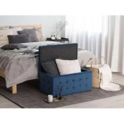 MICHIGAN - Ottomaan - Donkerblauw - Fluweel -LeenBakker Winkel 25cf7b9034b642f1bc4432abca6c77ed