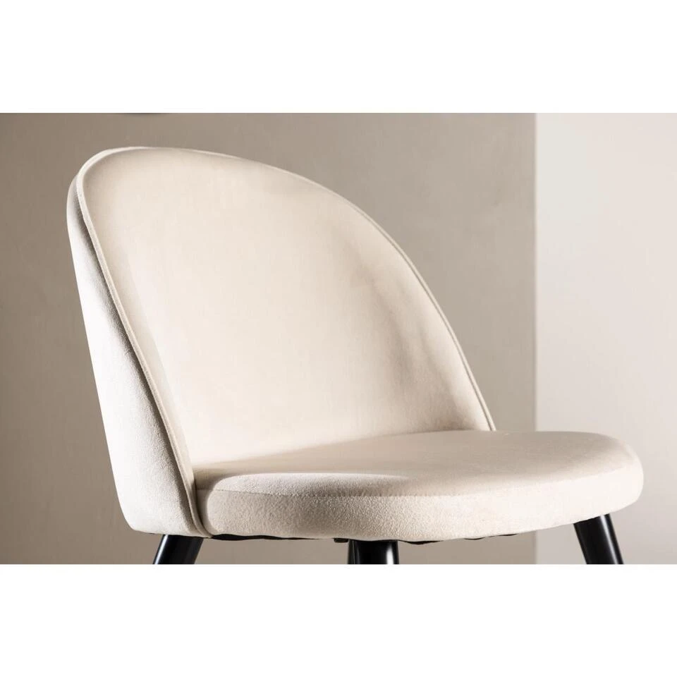 Svea - Zako Eetkamerstoel - Velvet - Beige 5 Svea - Zako Eetkamerstoel - Velvet - Beige - Afbeelding 3