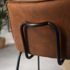 Industriële Barkruk Jelle Cognac - Zithoogte 65 Cm - Stof - Bruin -LeenBakker Winkel 54f7a271da0c44c5b8ccff54231a7fd3