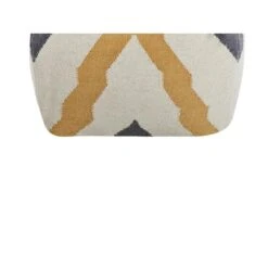 ZEUGMA - Poef - Beige - Wol -LeenBakker Winkel 5a39c5957a6849359d84a4d9b064b56f