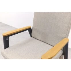 VDG Solaro Verstelbare Dining Tuinstoel - Light Rope / Teak Arm 30 VDG Solaro Verstelbare Dining Tuinstoel - Light Rope / Teak Arm -LeenBakker Winkel 6c9132d2fcc34fc7bfa49997e3a370c9