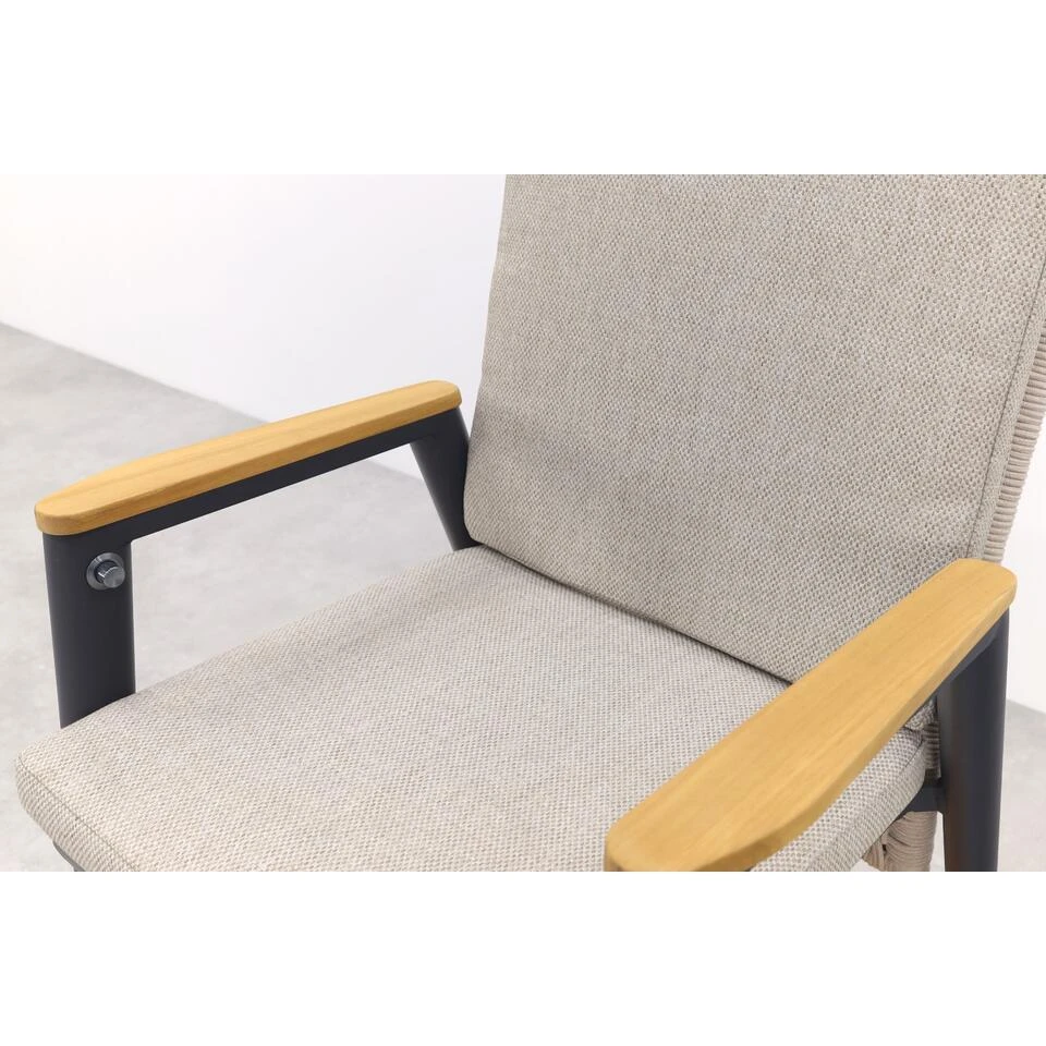 VDG Solaro Verstelbare Dining Tuinstoel - Light Rope / Teak Arm 16 VDG Solaro Verstelbare Dining Tuinstoel - Light Rope / Teak Arm - Afbeelding 14