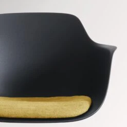 Nolon Nola-Liz Eetkamerstoel Zwart - Okergeel - Draaibaar - Zwart -LeenBakker Winkel 77508f0794f14083aeba9eccd6285e36