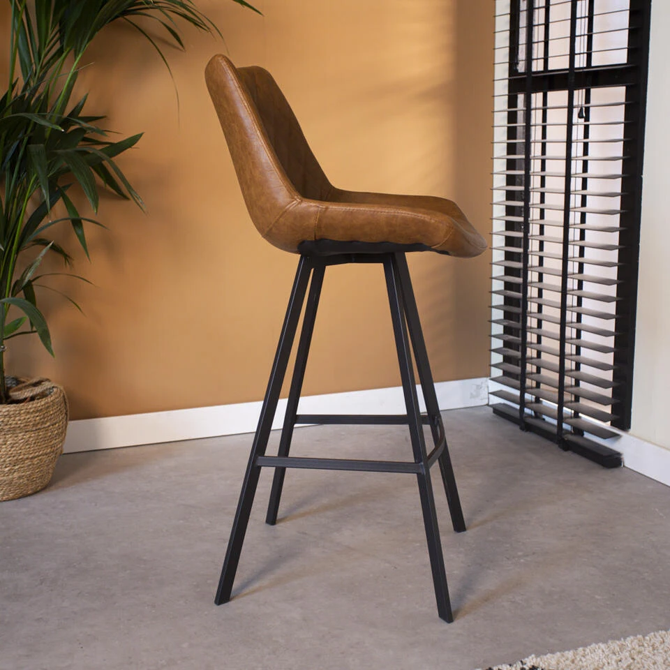 Industriële Barkruk Juno Cognac - Zithoogte 70 Cm - Kunstleder - Bruin 4 Industriële Barkruk Juno Cognac - Zithoogte 70 Cm - Kunstleder - Bruin - Afbeelding 2