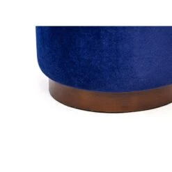 Pouf In Blauw Fluweel En Houten Basis 15 Pouf In Blauw Fluweel En Houten Basis -LeenBakker Winkel 7f0cc590d6014bc38403824ecaaee3e3