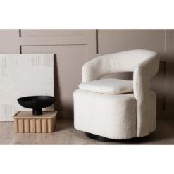 Svea - Teno Draaibare Fauteuil - Boucle - Wit -LeenBakker Winkel 83531b02ed2148b58aab24aa257c73df