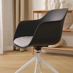 Nolon Nola-Liz Eetkamerstoel Zwart - Lichtgrijs - Draaibaar - Wit -LeenBakker Winkel 865ee3fad73544768b1cdc0883f6170c