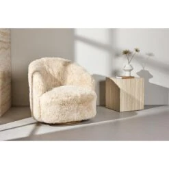Svea - Mehta Fauteuil - Fake Fur - Beige -LeenBakker Winkel 99c07666bf0742afaebdf27cea46f573
