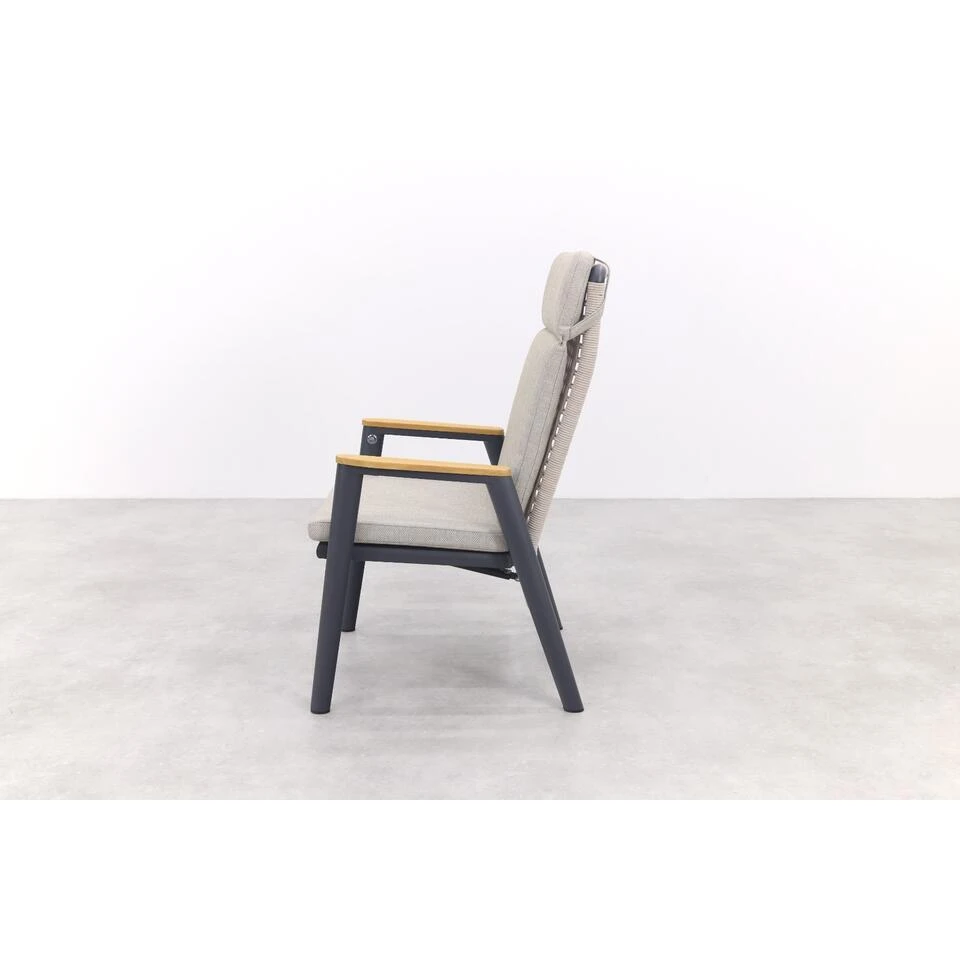 VDG Solaro Verstelbare Dining Tuinstoel - Light Rope / Teak Arm 9 VDG Solaro Verstelbare Dining Tuinstoel - Light Rope / Teak Arm - Afbeelding 7