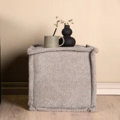 Fjôrd Poef Grijs Bouclé - 40x40x38cm - Scandinavisch - Poef Castine - Giga 12 Fjôrd Poef Grijs Bouclé - 40x40x38cm - Scandinavisch - Poef Castine - Giga -LeenBakker Winkel bea766e28cbb454ebf15e5b6108eb014