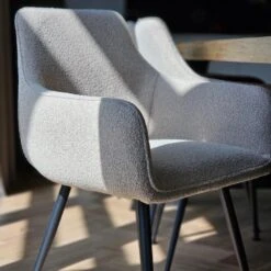 DS4U - Ravi 3.0 Eetkamerstoel Boucle - Beige -LeenBakker Winkel cee71f377bc6425f96d956a435c85de8