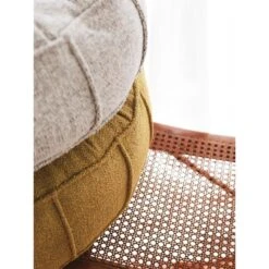 Arabic House Poef Rond - Teddy Geel - Zitkussen - 60x60x20cm - Vintage - Giga -LeenBakker Winkel d1d18a3c167344bebc8c2c404b28d136