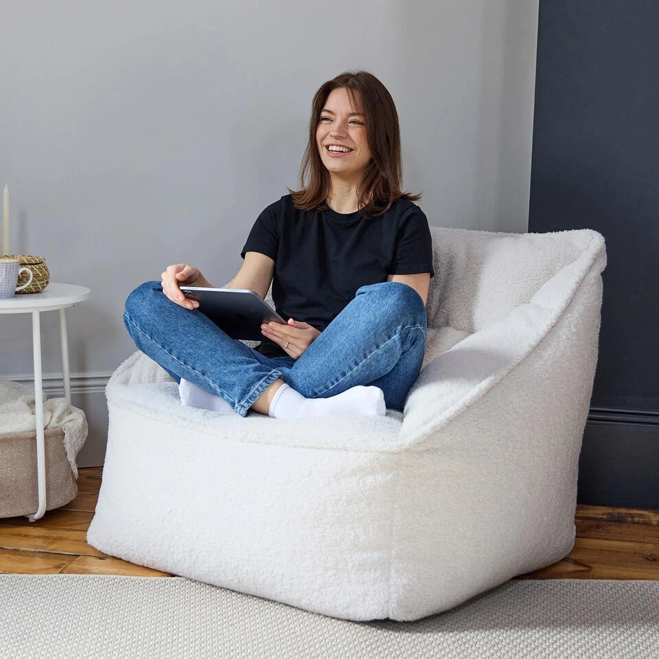 Icon Zitzak Natalia - Fleece Zitzak Fauteuil - Crème 4 Icon Zitzak Natalia - Fleece Zitzak Fauteuil - Crème - Afbeelding 2