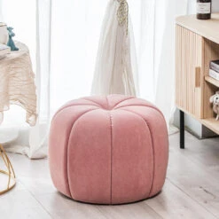 Pouf In Roze Fluweel Met Strepen -LeenBakker Winkel f132a28912c144f782fb898e2b056905