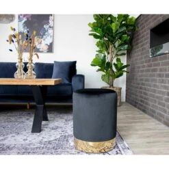 House Nordic Poef Gamby Velvet Zwart Ø34x43cm -LeenBakker Winkel f98611e51ddc4815bc92ca68841769e0